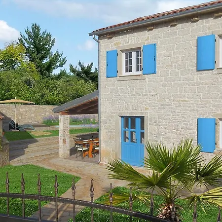 Vila Cozy Istrian Stone Sasso With Private Pool